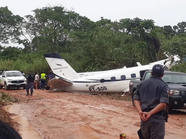 Queda de avio mata 14 pessoas no interior do Amazonas