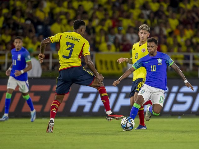 Colmbia 2 x 1 Brasil - Luis Daz marca dois em virada histrica