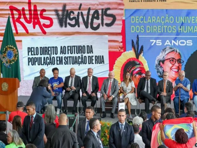 Presidente Lula anuncia R$ 1 bilho para aes  populao em situao de rua