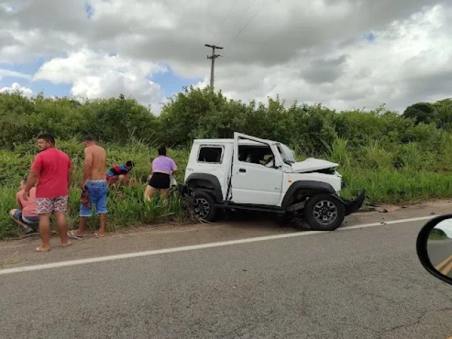 DUAS PESSOAS MORREM E VRIAS FICAM FERIDAS EM ACIDENTE NO INTERIOR DO RN