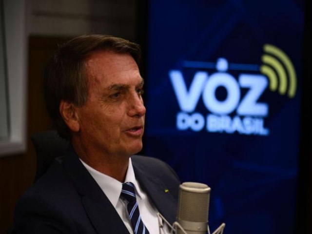 Bolsonaro  indiciado por fraude em carto de vacinao de covid