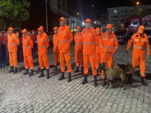 BOMBEIROS DO RN VOLTAM A NATAL APS FORA TAREFA NO RIO GRANDE DO SUL