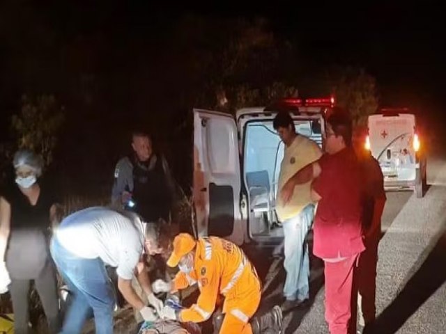Dois homens tm pernas amputadas em acidente na RN-118, na regio Serid