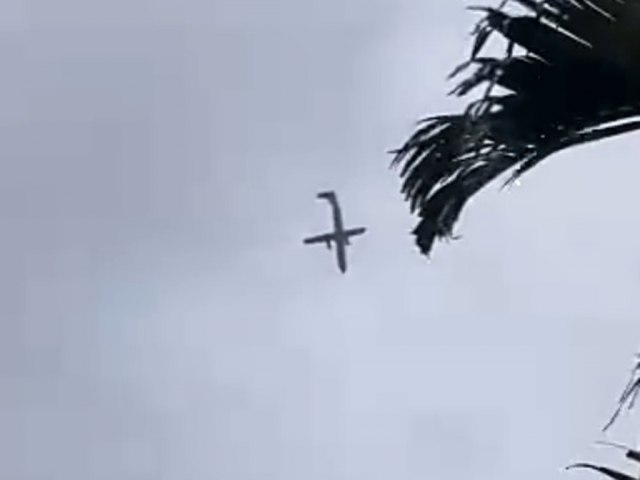 Vdeo mostra momento em que avio cai em So Paulo; assista