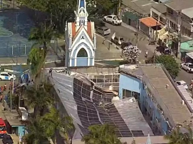 Teto do Santurio do Morro da Conceio desaba no Recife. duas mortes confirmadas