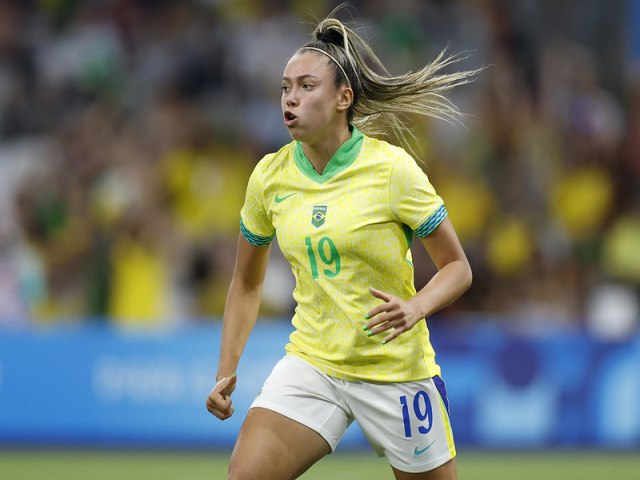 Atleta potiguar  vendida por R$ 2,8 milhes e vira a maior negociao do futebol feminino brasileiro