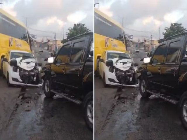 Carros batem de frente e motorista fica preso s ferragens na ponte de Igap