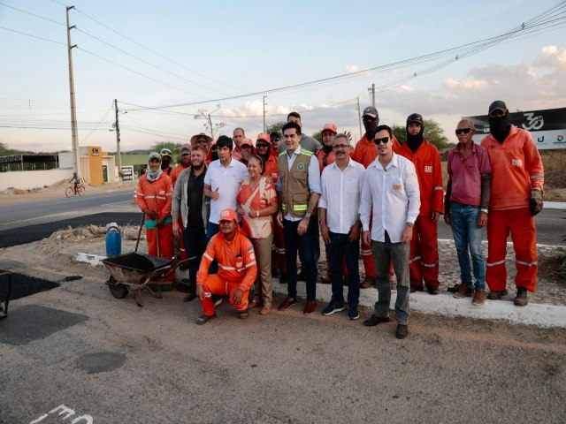 Governadora Ftima Bezerra visita obras nas rodovias seridoenses