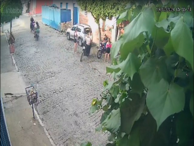 [VDEO] Acidente com trs motocicletas deixa sete pessoas feridas em Cruzeta