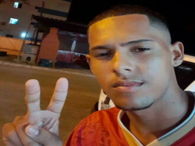 Jovem natural do Rio de Janeiro  morto a tiros em via pblica na cidade de Areia Branca, regio da Costa Branca Potiguar