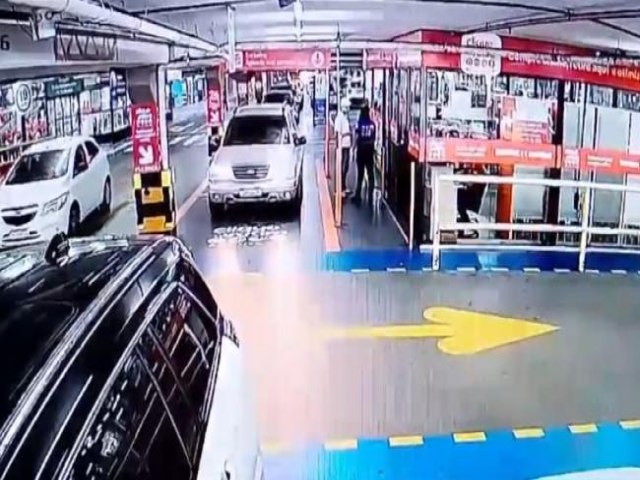 Vdeo: Polcia Civil prende suspeito por invaso de dispositivo e fraude eletrnica em supermercado de Natal