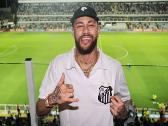 Santos acerta com Neymar, mas Fortaleza 'anuncia' atacante