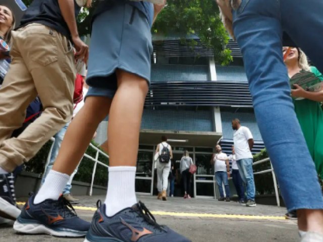 Penas mais duras para crimes em ambientes escolares entram em vigor no pa�s