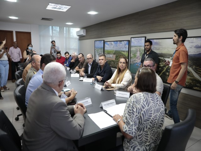 Governadora sanciona lei que reestrutura carreira dos policiais e bombeiros militares