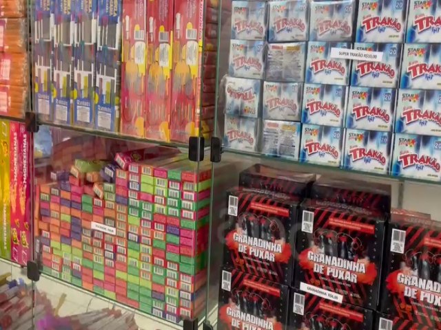 Corpo de Bombeiros combate produ��o clandestina e comercializa��o irregular de fogos de artif�cio no RN