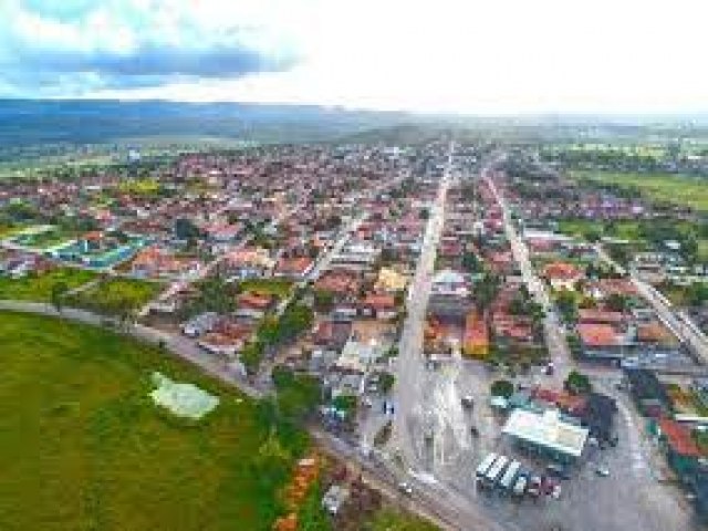 Jovem por pouco no teve celular roubado em quanto caminhava pelo centro de Girau do Ponciano