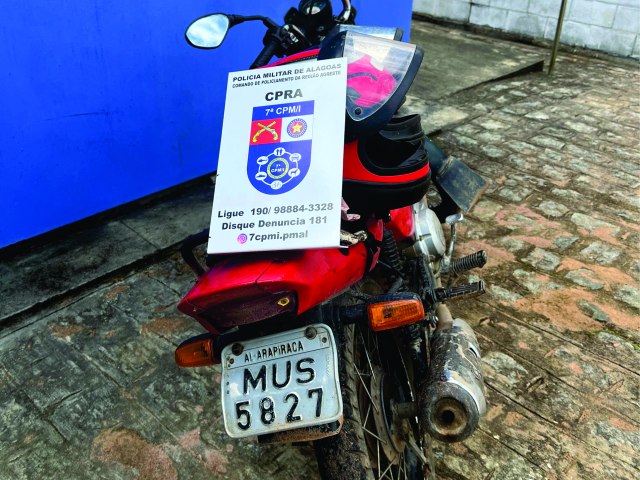 Guarnio do CISP de Lagoa da Canoa prende suspeito de assalto no centro da cidade