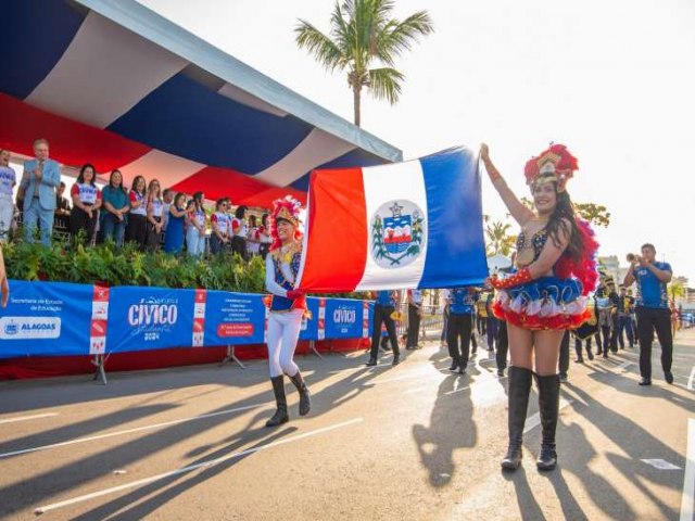 Desfile C�vico Estudantil celebra 208 anos de Alagoas e homenageia Nise da Silveira nesta ter�a-feira