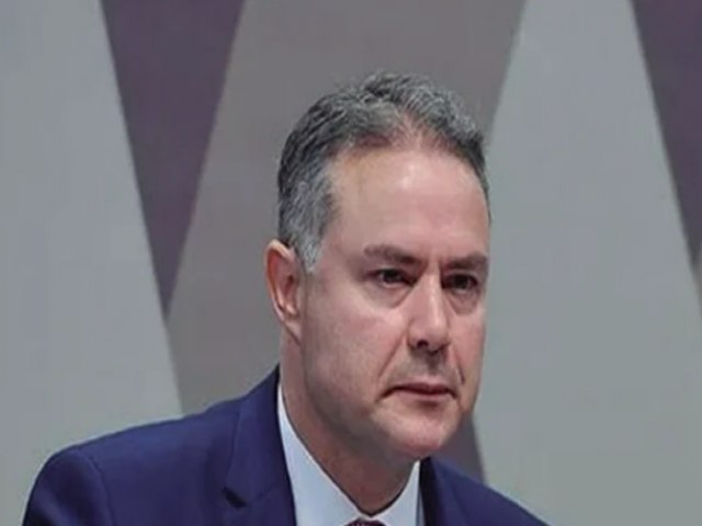 Renan Filho aparece entre ministros menos populares do governo Lula