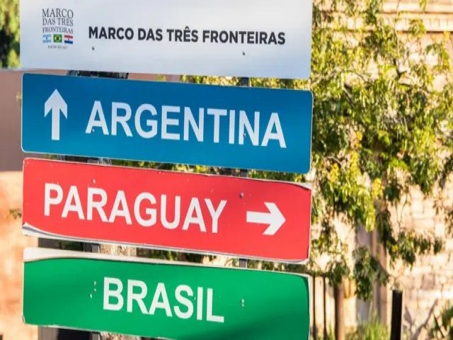 Por que ensino do espanhol  deixado de lado no Brasil
