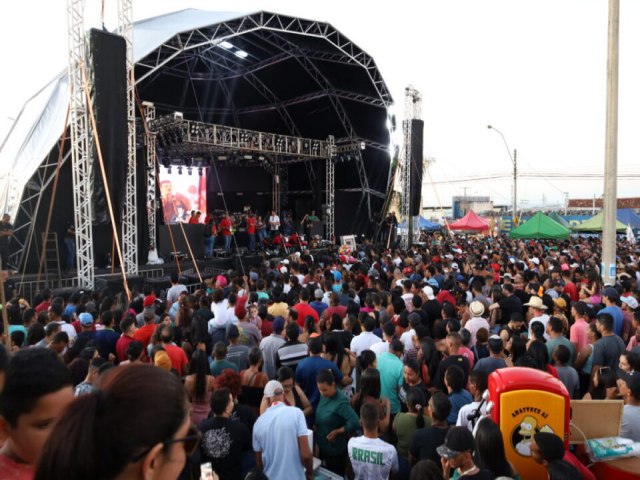 Festa do Trabalhador em Aparecida de Goinia celebra com shows e sorteios