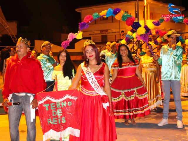 Reisado no bairro de vila peixe, mantm tradio viva em Andorinha