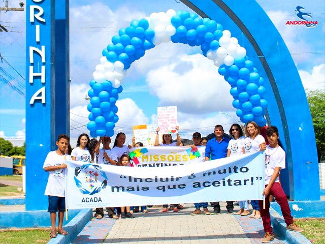 Passeata  realizada em Andorinha em comemorao ao Dia da Conscientizao do Autismo.