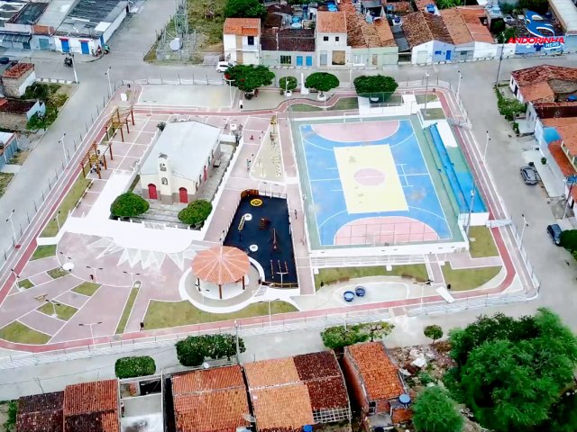 Conclusão das obras de requalificação da Praça da Igreja em Medrado Município de Andorinha.