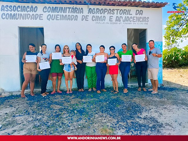 Leandro Coelho Fortalece Qualificação Profissional com Curso de Manicure e Pedicure na Fazenda Queimada de Cima Leandro Coelho Fortalece Qualificação Profissional com Curso de Manicure e Pedicure na Fazenda Queimada de Cima