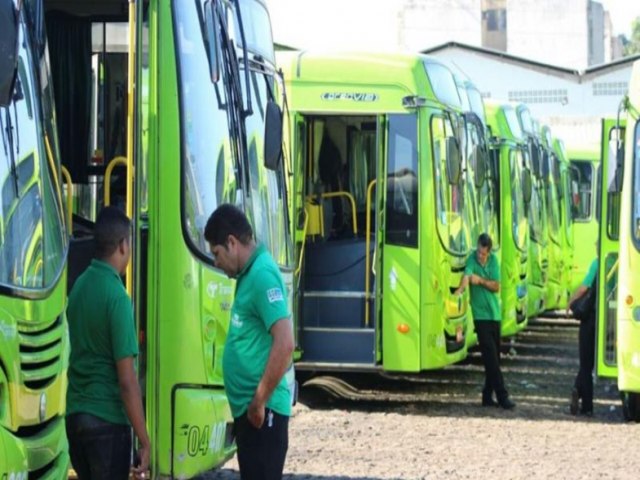 🚌 FIM DA GREVE! �nibus voltam a circular normalmente em Teresina ap�s acordo.