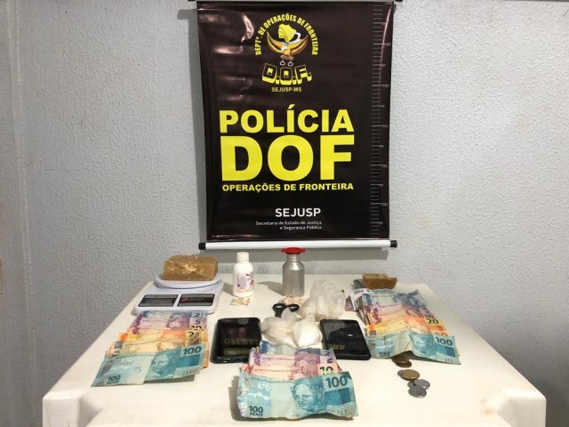 Dois homens so presos pelo DOF por trfico de drogas em Aral Moreira