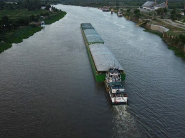 Porto Murtinho deve exportar at 1,2 milho de toneladas neste ano
