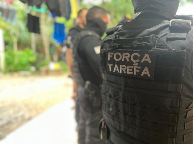 Fora-Tarefa cumpre mandado para investigar crime de trfico de arma