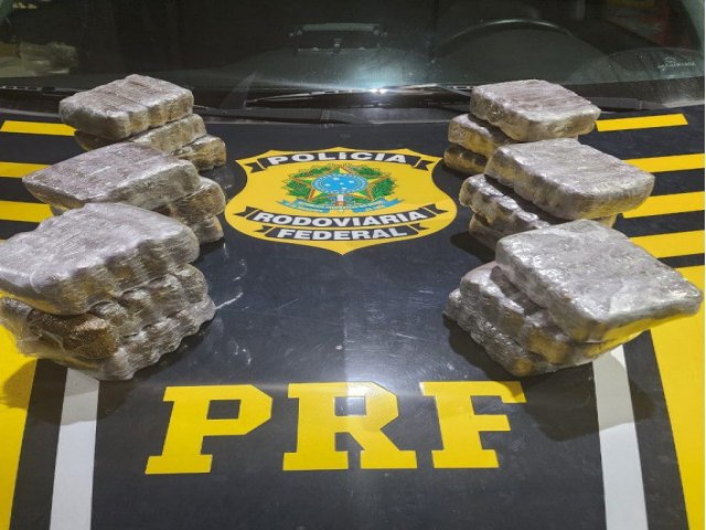 Durante o final de semana a PRF na Paraba apreendeu 9 kg de haxixe e prendeu trs pessoas
