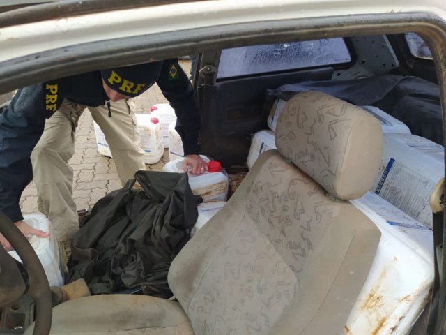 PRF prende 3 contrabandistas com mais de meia tonelada de agrotxicos ilegais em Erechim/RS