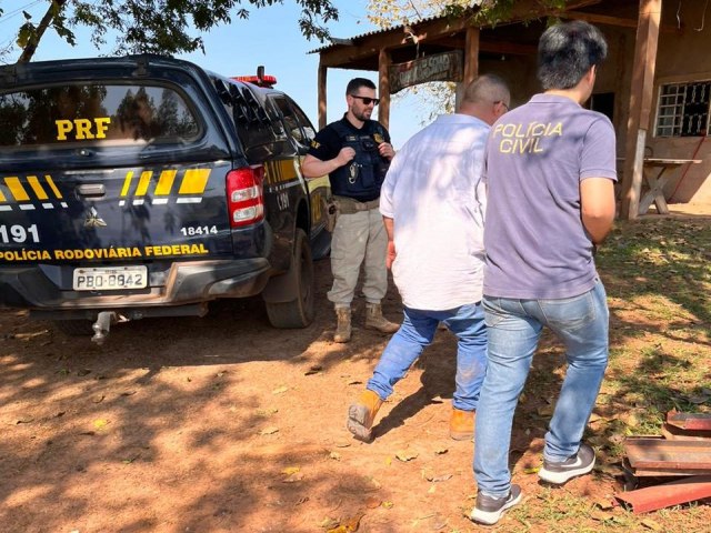 Caminho furtado em Campo Grande  recuperado em Taquarussu, durante ao conjunta das Polcias Civil e Rodoviria Federal