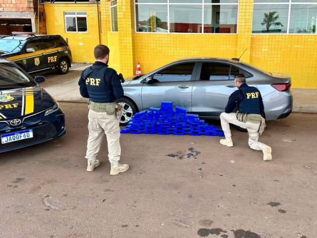 PRF prende traficante transportando mais de 83 quilos de cocana