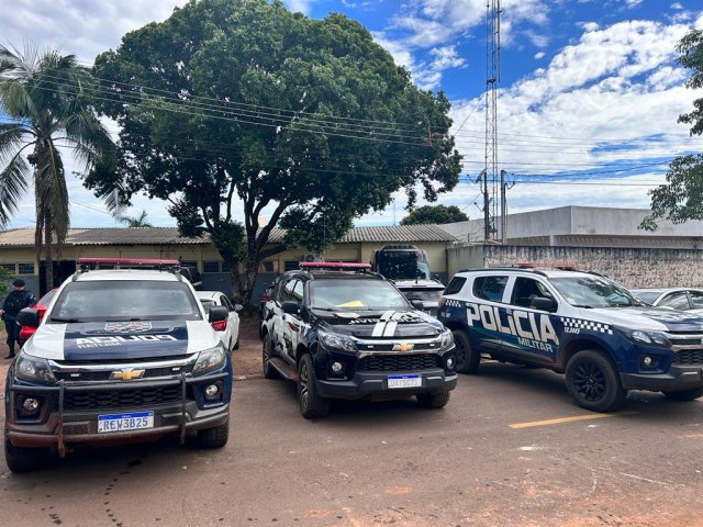 Polcia Civil realiza operao de cumprimento de mandados de busca e apreenso em cinco residncias em Ribas do Rio Pardo