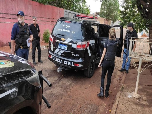 Polcia Civil deflagra operao em pontos de venda de objetos furtados e prende trs por receptao e trfico em Campo Grande