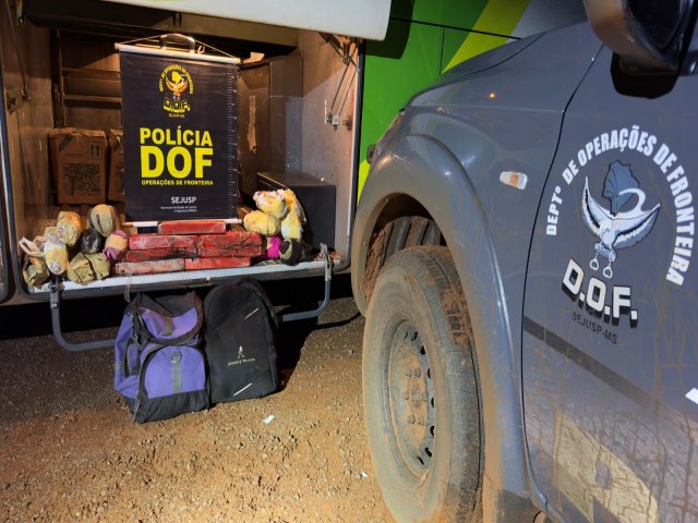 Passageira de nibus que seguia com maconha e haxixe marroquino para Mundo Novo  presa pelo DOF em Iguatemi