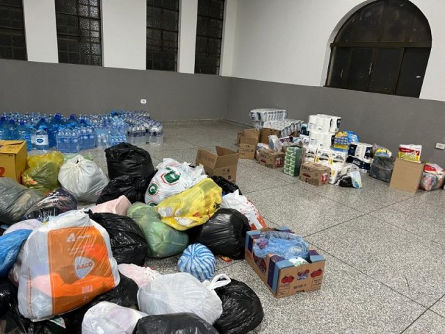 Prefeitura pausa doao de roupas ao RS; prioridade agora so alimentos, gua e itens essenciais