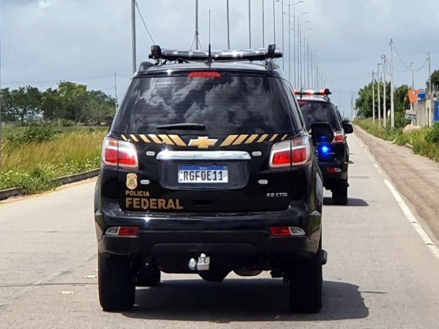 PF, em cooperao com a Polcia Nacional do Paraguai, combate trfico Internacional de Drogas na fronteira do MS
