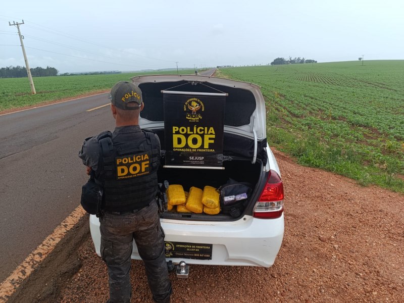 Mulheres que seguiam para Gois com maconha so presas pelo DOF no municpio de Aral Moreira