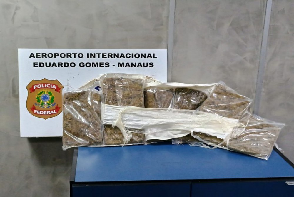 PF prende homem ap�s tentativa de fuga no aeroporto de Manaus