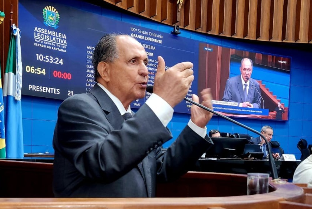 Deputado Z� Teixeira cobra melhorias em rodovias estaduais e ruas da Capital
