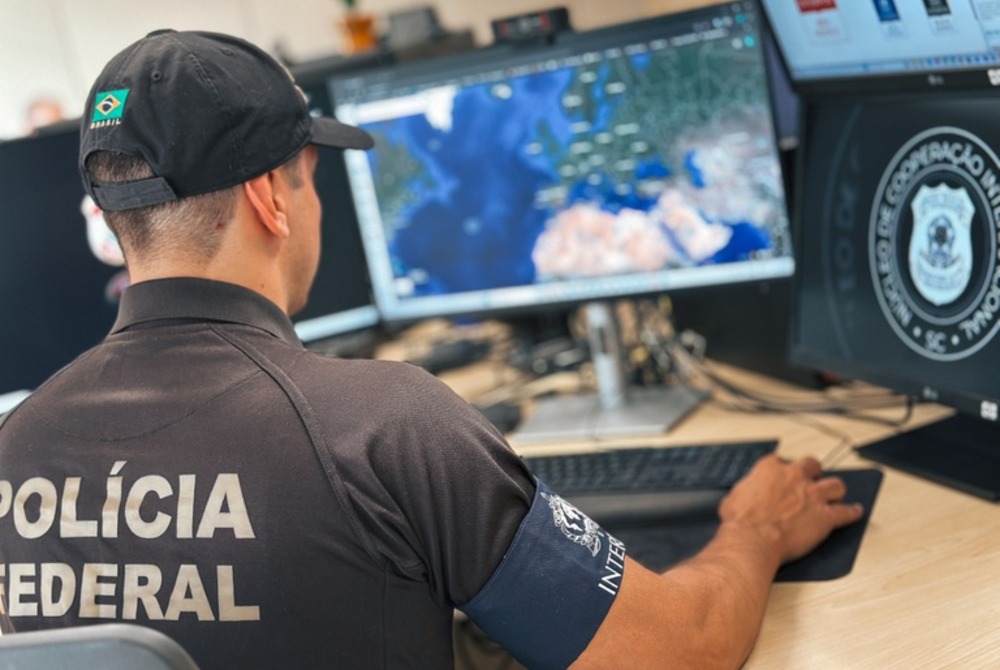 PF desarticula tr�fico internacional de drogas em tr�s estados
