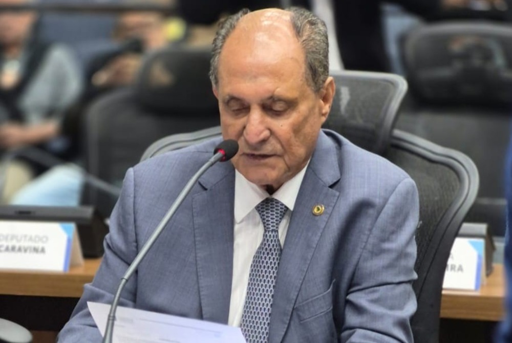 Imagem da Not&iacute;cia Z� Teixeira articula asfalto na MS-156, seguran�a vi�ria e coleta seletiva para Itapor�