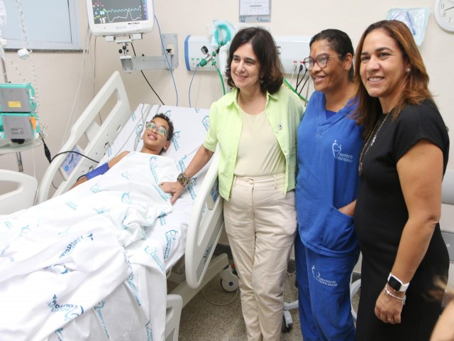 Bahia: Ministra da Sade visita hospital estadual que  referncia no atendimento a pacientes com Dengue