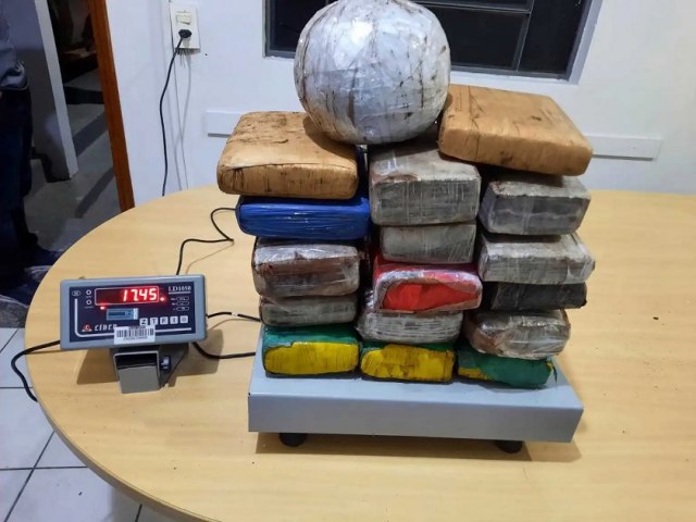 Manciolimense  preso com mais de 17 kilos de drogas em nibus na BR-364