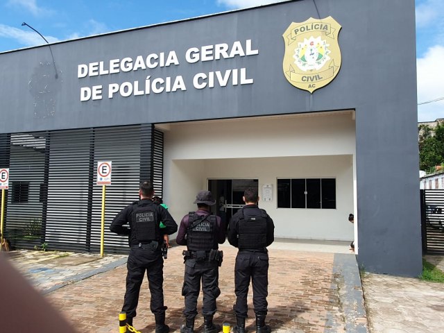 Polcia Civil integra fora-tarefa no Acre que cumpre 36 mandados judiciais contra integrantes de Faco